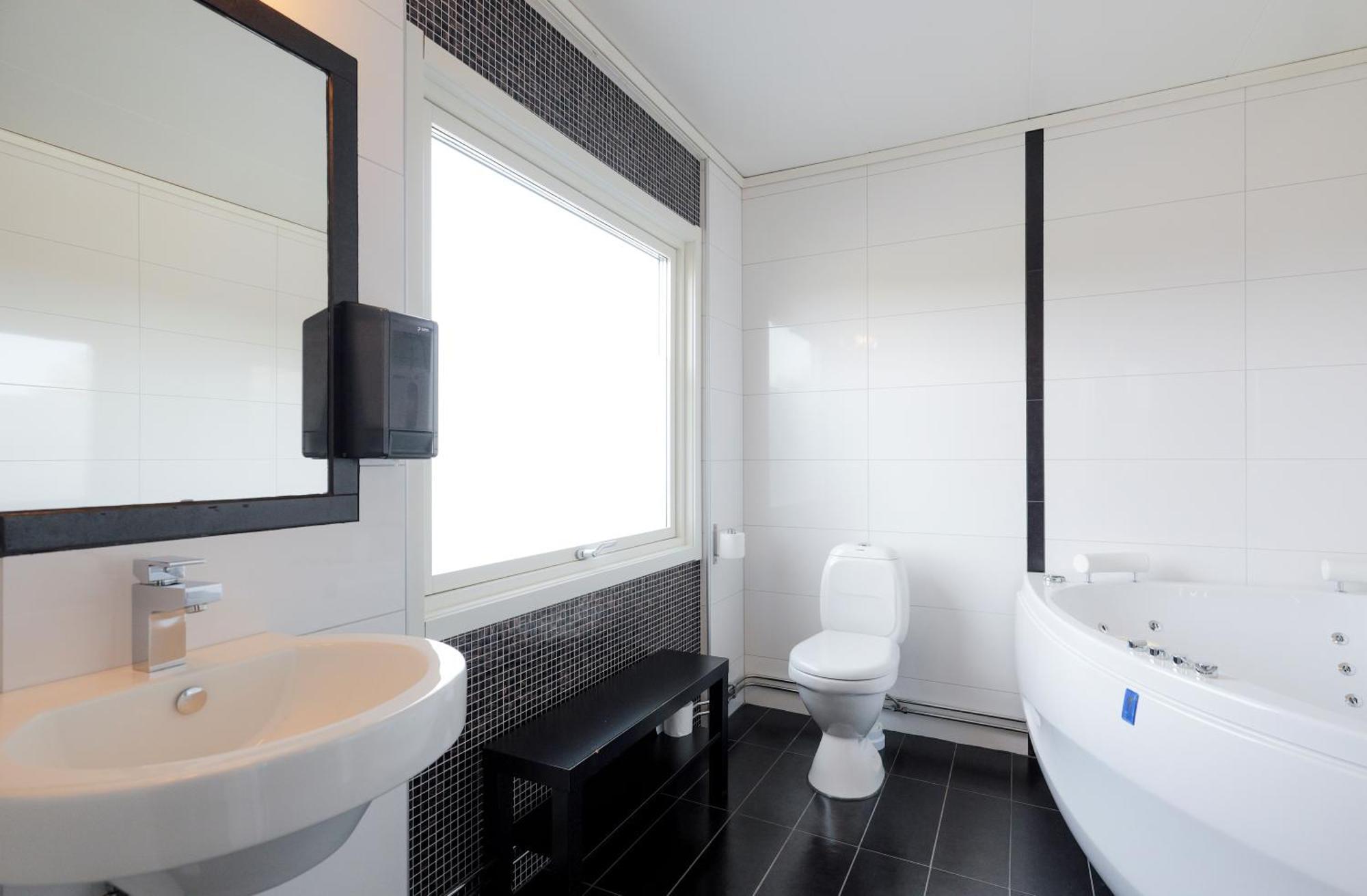 Hotell Veckefjaerden Örnsköldsvik Zewnętrze zdjęcie